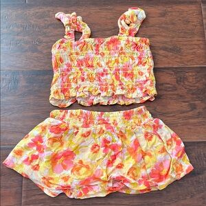 ⭐️⭐️ PICK 5 / $20 Old Navy Baby Girl Floral Ruffled Top and Skirt Set 3-6M